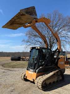 รถตักล้อยางรุ่น TV380 ปี 2017 สำหรับงานตักดินหน้ารถ  มอเตอร์ 90 แรงม้า พร้อมลูกปืน รับน้ำหนักได้ 4.5 ตัน เหมาะสำหรับงานหนัก ใช้งานได้หลากหลายในสถานที่ทำงาน - Product Image 6