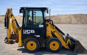 Retroexcavadora Compacta Multiusos 4x4 JCB 1CX |   Miniexcavadora retroexcavadora de ruedas hidráulica JCB 1CX diésel para contratistas - Product Image 5