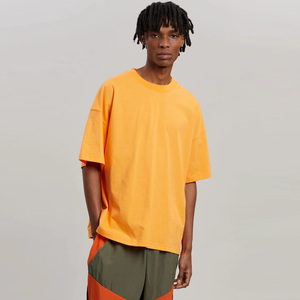 T-shirt court tendance coupe boxy 180 GSM 100% Coton Doux Respirant Oversize Décontracté Streetwear OEM Marque Privée Fabricant - Product Image 1