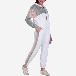 Ensemble de survêtements pour femmes en velours polyester/coton de qualité supérieure, respirant, léger, motif uni, grande taille, hiver, personnalisable - Product Image 2