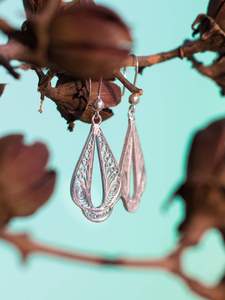 Pendientes de tuerca deslumbrantes de diamantes de alto grado más vendidos directamente del proveedor indio con joyería de alta calidad con brillo brillante - Product Image 2