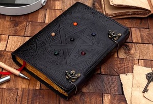 สมุดปกหนังรูปดาวห้าแฉก A5ทำด้วยมืออุปกรณ์จัดระเบียบแบบเกลียวโลโก้ที่กำหนดเองปกหนังแบบนุ่มสำหรับไดอารี่ของขวัญทรงเงา - Product Image 3