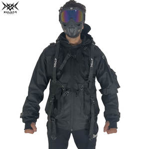 Veste d'hiver imperméable et respirante Techwear pour hommes coupe-vent à capuche noir personnalisé en gros avec veste Streetwear élégante pour hommes - Product Image 1
