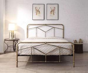 Estructura de cama de latón premium de diseño clásico para un dormitorio de lujo con una construcción metálica resistente y un acabado elegante. - Product Image 5