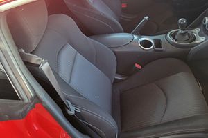 รถนิสสัน 370Z คูเป้ ปี 2013 มือสอง พวงมาลัยซ้าย/ขวา - Product Image 2