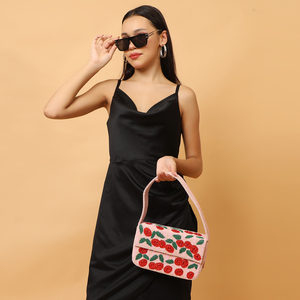Borsa da donna ispirata al Designer | Borsa di tendenza ricamata a mano artigianale - Product Image 3
