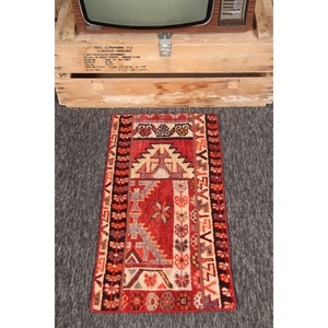 Tapis de 1,5 x 3,1 pieds, tapis turc vintage, tapis patchwork rouge - Product Image 1