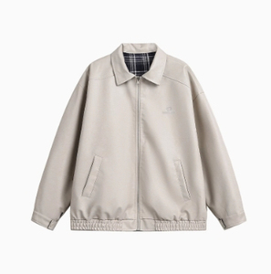 แจ็คเก็ตหนังยูนิเซ็กซ์ OEM หนังนิ่มสั่งทำได้ แฟชั่นฤดูใบไม้ร่วง ทรงบอมเบอร์เข้ารูป ผู้ผลิตเสื้อโค้ท ขายส่งจากโรงงาน เสื้อแจ็คเก็ตสไตล์ไบค์เกอร์ ด้านหน้า - Product Image 2