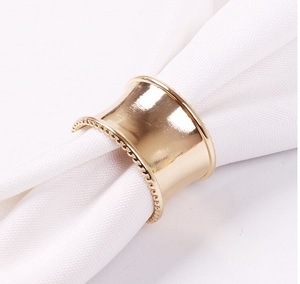 Rond de serviette en acier inoxydable argent de haute qualité avec forme ronde look royal vaisselle mariage maison hôtel décoratif - Product Image 6
