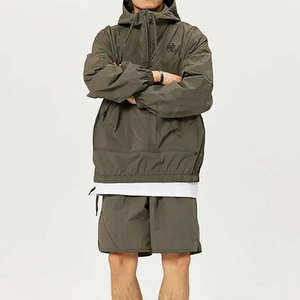 ชุดกางเกงขาสั้นกันลมแบบคลาสสิกสำหรับฤดูหนาว ออกแบบมาเพื่อความสบายด้วยวัสดุที่ระบายอากาศได้ดีและยืดหยุ่น - Product Image 6