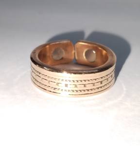 Bague en cuivre unisexe, bague en cuivre de luxe, bague martelée à la main, bague en cuivre minimaliste, bijoux en cuivre artisanal, bague martelée rustique - Product Image 1