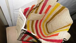 Bolso de rafia de ganchillo a la moda para mujer, bolso de rafia colorido de Madagascar, producto totalmente hecho a mano, bolso de playa de rafia de gran tamaño a la moda - Product Image 5