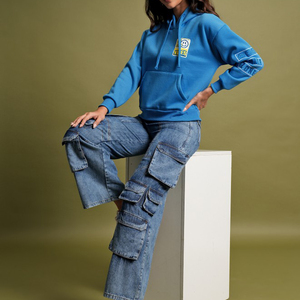 2025 Nueva venta superior Sudadera con capucha Premium para mujer Ropa de moda con logotipo personalizado hecho a medida - Product Image 2