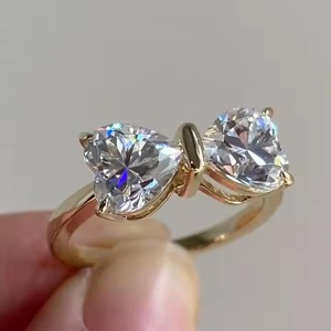 2CTW VS1 Bague en diamant cultivé en laboratoire en forme de cœur en or massif 14 carats avec nœud papillon de fiançailles - Product Image 4