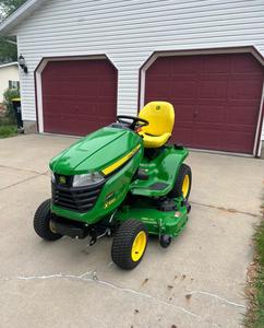 Tondeuse à gazon John Deere X940 monocylindre 190cc. - Product Image 1