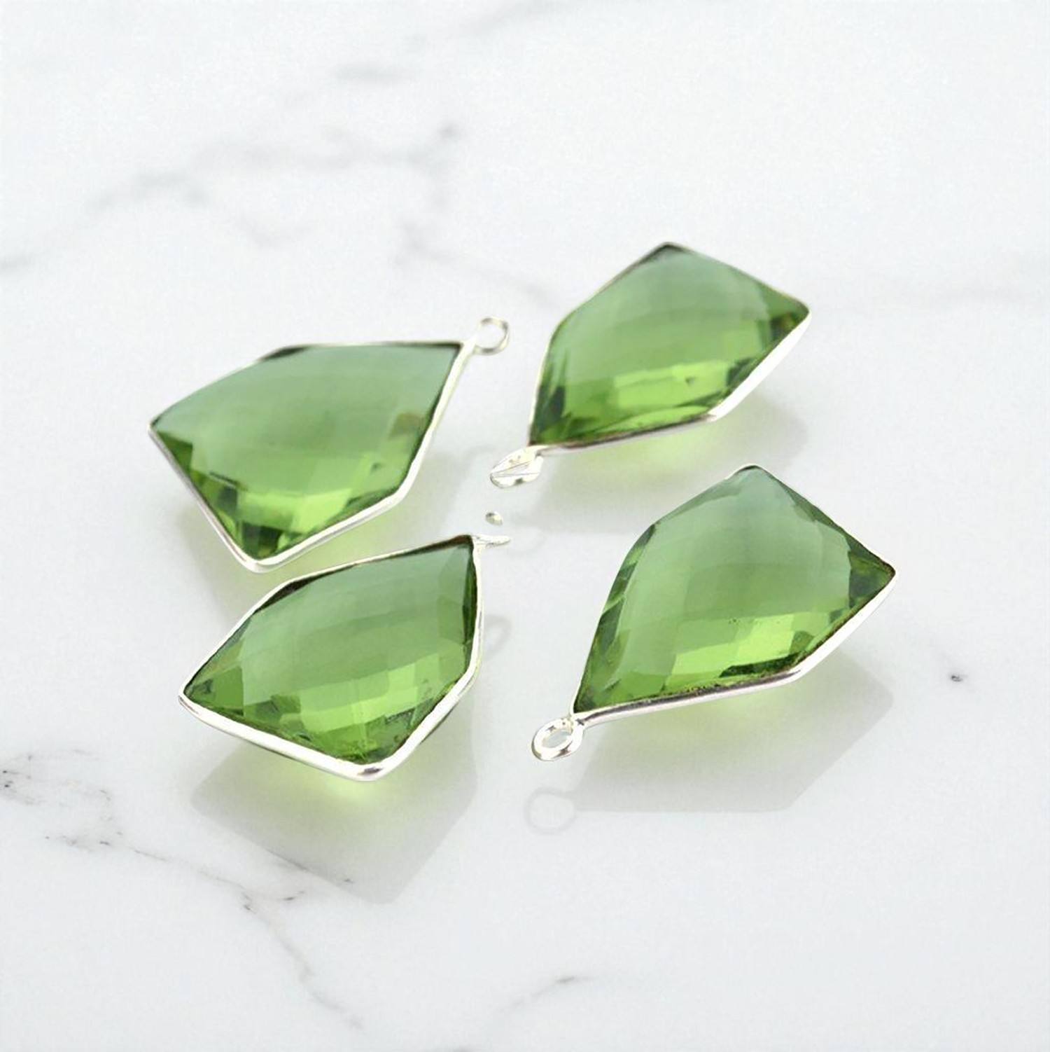 แอเมทิสต์สีเขียว