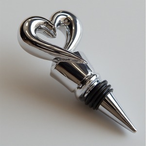 Tapón de Botella de Vino de Metal con Recubrimiento de Rodio Negro Cepillado con Agarre Contorneado, Duradero, Resistente a los Arañazos, Color y Logotipo Personalizables - Product Image 1