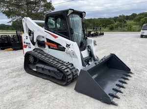 Bob Skidsteer d'occasion 2017, moteur diesel avec boîte de vitesses, pompe et cabine complète pour travaux d'aménagement paysager et de construction - Product Image 3