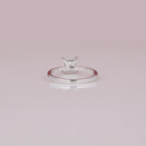 Anillos finos de oro sólido de 18 quilates personalizables, anillo de compromiso de estilo moderno, certificado IGI, solitario de diamante de corte princesa cultivado en laboratorio - Product Image 5