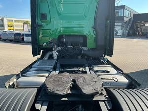 Camión de Carga FOR D F MAX 4X2 SCAB LUXURY, Camión Tractor Diésel Euro 6, Transmisión Automática, Carga 31-40T - Product Image 6