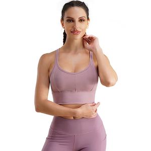 สปอร์ตบราระบายอากาศได้ดีคุณภาพสูงสำหรับสตรีสปอร์ตบราอัดลายโลโก้ผลิตจากปากีสถาน - Product Image 4