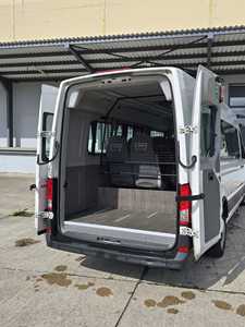 Volkswagen Crafter 2022 Usato, 21 Posti, Fari a LED, Climatizzatore Automatico, Guida a Sinistra, Benzina, Pneumatici R16 - Product Image 6