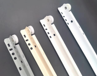 Glissière à roulettes latérale en acier thermolaqué pour quincaillerie de meubles modernes, accessoires pour armoires de cuisine et de salle à manger