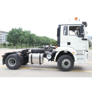 รถบรรทุกหัวลาก Shacman H3000 4x2 เครื่องยนต์ดีเซล เกียร์อัตโนมัติ พร้อมระบบกันสะเทือนแบบลมที่เบาะคนขับ ราคา EXW จากจีน - Product Image 4