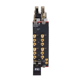 Générateur de formes d'onde arbitraires RF PXIe à 4 canaux Keysight M5300A, plage de fréquences de DC à 16 GHz, IBW de 2 GHz avec écran LCD - Product Image 3