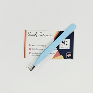 Pince à épiler professionnelle Somofy Enterprises personnalisée, en acier inoxydable japonais, à 90 degrés, pour cils, 10 mm, pointe lisse, bleu ciel - Product Image 3