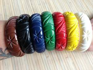 Mode Femmes Résine Bracelet Coloré Simple Style Bracelet Femme Bracelet Résine Décoration En Gros pour la Vente - Product Image 4