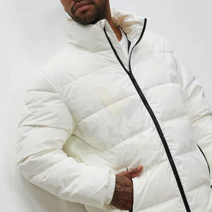 Chaqueta de Invierno Acolchada con Capucha Personalizada de Alta Calidad para Hombre, con Cuello Alto, Mejor Precio al por Mayor, Estilo Urbano, MOQ Bajo - Product Image 4