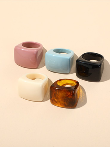 Vibrant Handmade Modern Resin <b>Rings</b> Bold Acrylic <b>Chunky</b> Fashion Accessories for Women & Girls Wholesale at Best Price - Product Image 3