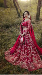 ชุดเจ้าสาว KOTI & LEHENGA NEWLY---HEAVY,ประดับด้วยลูกปัดแก้วคริสตัลหินและดาบาสำหรับงานแต่งงาน @ 2022 - Product Image 2