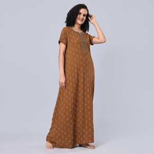 Robe de nuit longue maxi Evolve pour femme en viscose Liva ultra douce et confortable, boutonnée, avec poche, pour la maison (ODM) - Product Image 3