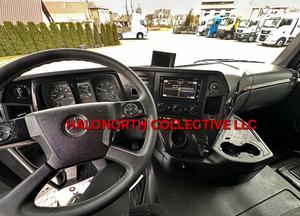 Camion benne basculante d'occasion Mercedes-Benz Arocs 3245 8x4 Euro 5 Diesel, conduite à gauche, poids lourd, diesel robuste, modèle 2018 - Product Image 5