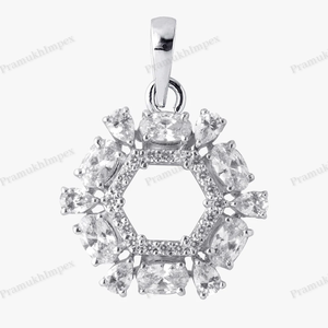 Collar de Compromiso para Mujer con Colgante Hexagonal de Plata de Ley 925 Chapado en Oro de Primera Calidad, Estilo Clásico, con Moissanita Redonda VVS1 - Product Image 5