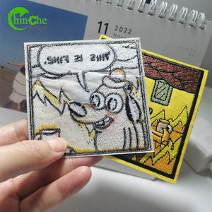 Venta caliente This Is Fine <span class=keywords><strong>Meme</strong></span> Dog Parche bordado personalizado con hierro en el respaldo para KC Green - Product Image 3