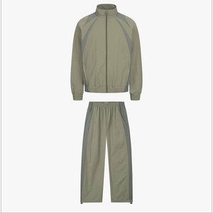 Conjunto de Chaqueta y Pantalón Cortavientos para Uso Diario con Corte Relajado y Estilo Sencillo - Product Image 1