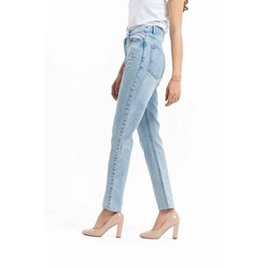 Pantalones vaqueros de mujer de último estilo para mujer 100% algodón precio al por mayor pantalones vaqueros rectos de estilo lápiz pantalones vaqueros de mujer - Product Image 4