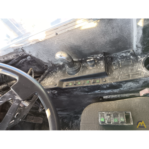 Grúa hidráulica telescópica sobre camión Link-Belt HTC-86100 de 2014 - Usada en venta - Product Image 5