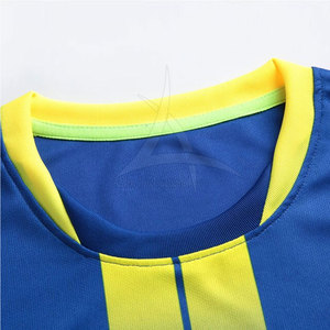 Ventes chaudes, prix bas, haute qualité, 100% polyester, respirant, léger, uniforme de football, design personnalisé, dernier design - Product Image 3