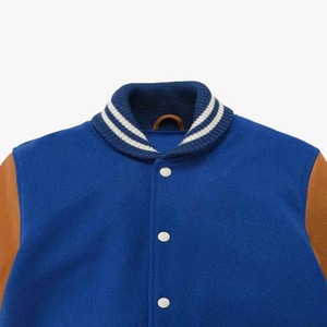 Veste en laine bleue avec manches en cuir, vêtements pour hommes, fabrication sur mesure OEM, baseball, varsity, hiver, collège, décoration boutonnée - Product Image 3