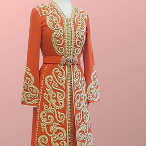 Lo último y hermoso bordado de oro ZARI en vestido de caftán naranja con adorno con cuentas de cristal, piedra, trabajo DABKA @ 2023 - Product Image 1