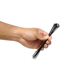 Paquete de 600 piezas de cinta UBN 2.5 X 160 Negra Fischer 069363 - Product Image 1