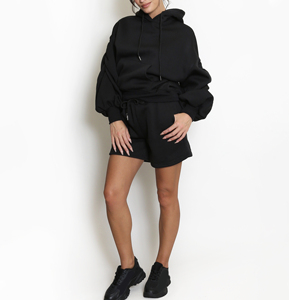 Conjunto de Sudaderas con Capucha para Mujer, Diseño Moderno, Color Negro, para Invierno, Hombros Caídos |   Conjunto de 2 Piezas Estilo Urbano con Sudadera Corta con Cierre y Pantalones Cortos - Product Image 1