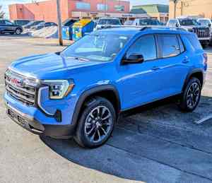 Modelo Popular 2026 G M C Terrain Elevation, SUV con Tracción en las Cuatro Ruedas, Motor de 4 Cilindros Turboalimentado de 1.5L - Product Image 1