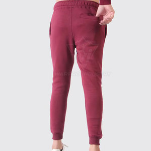 Conjunto deportivo elegante para hombre, tela cómoda y a la moda, perfecto para el gimnasio, entrenamiento, actividades al aire libre y uso diario informal. - Product Image 6