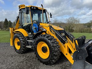 รถตักแบคโฮ JCB 4CX Sitemaster PRO ปี 2022/72 - Product Image 3