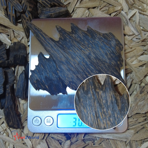 100g Agarwood Tiger Oud Quemador de incienso Difusor de aromaterapia de Vietnam-Descubra propiedades terapéuticas a través de la quema - Product Image 4